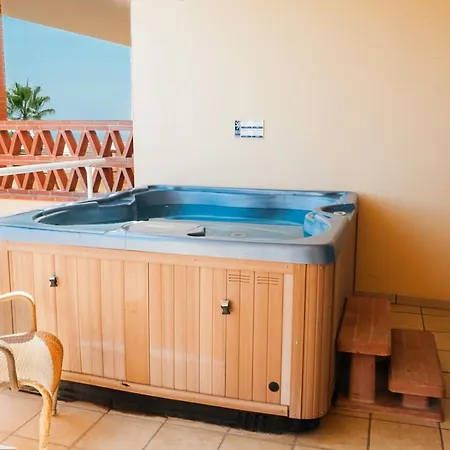 Malibu Mansions Increible Con Jacuzzi Fuengirola